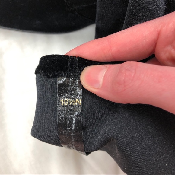 New Vaneli Velvet Pointed Boots - Picture 4 of 7